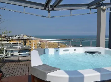 Bali 4*