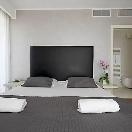 Boutique Bali מלון 4*